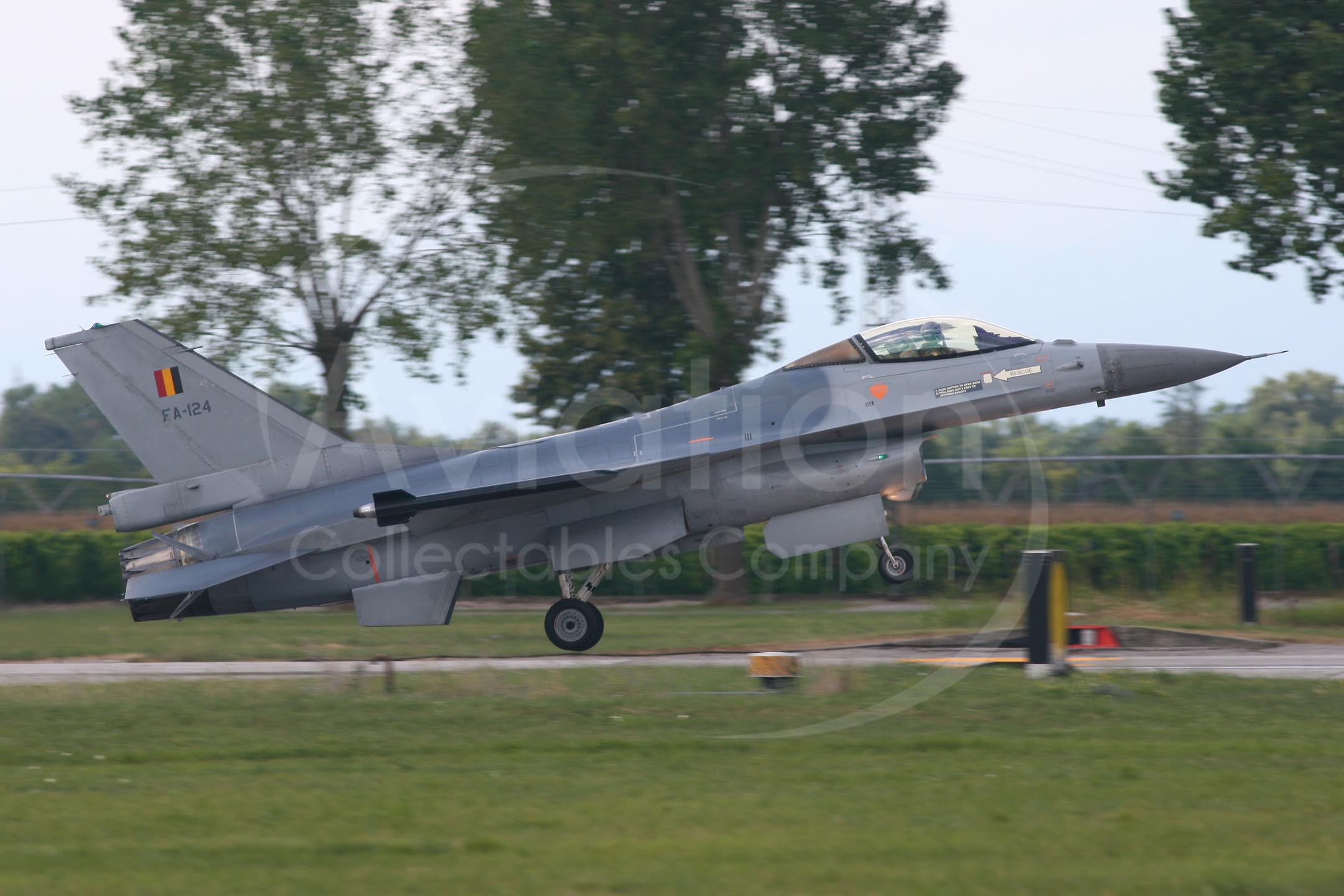 RIVOLTO 2015 – Belgian AF F-16 Solo Display