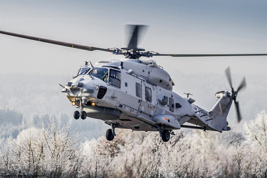 Primo volo dell’elicottero navale multi-ruolo NH90 “Sea Lion” per la German Navy
