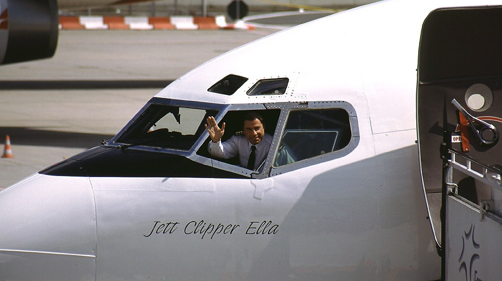 Il 707 di John Travolta torna a casa
