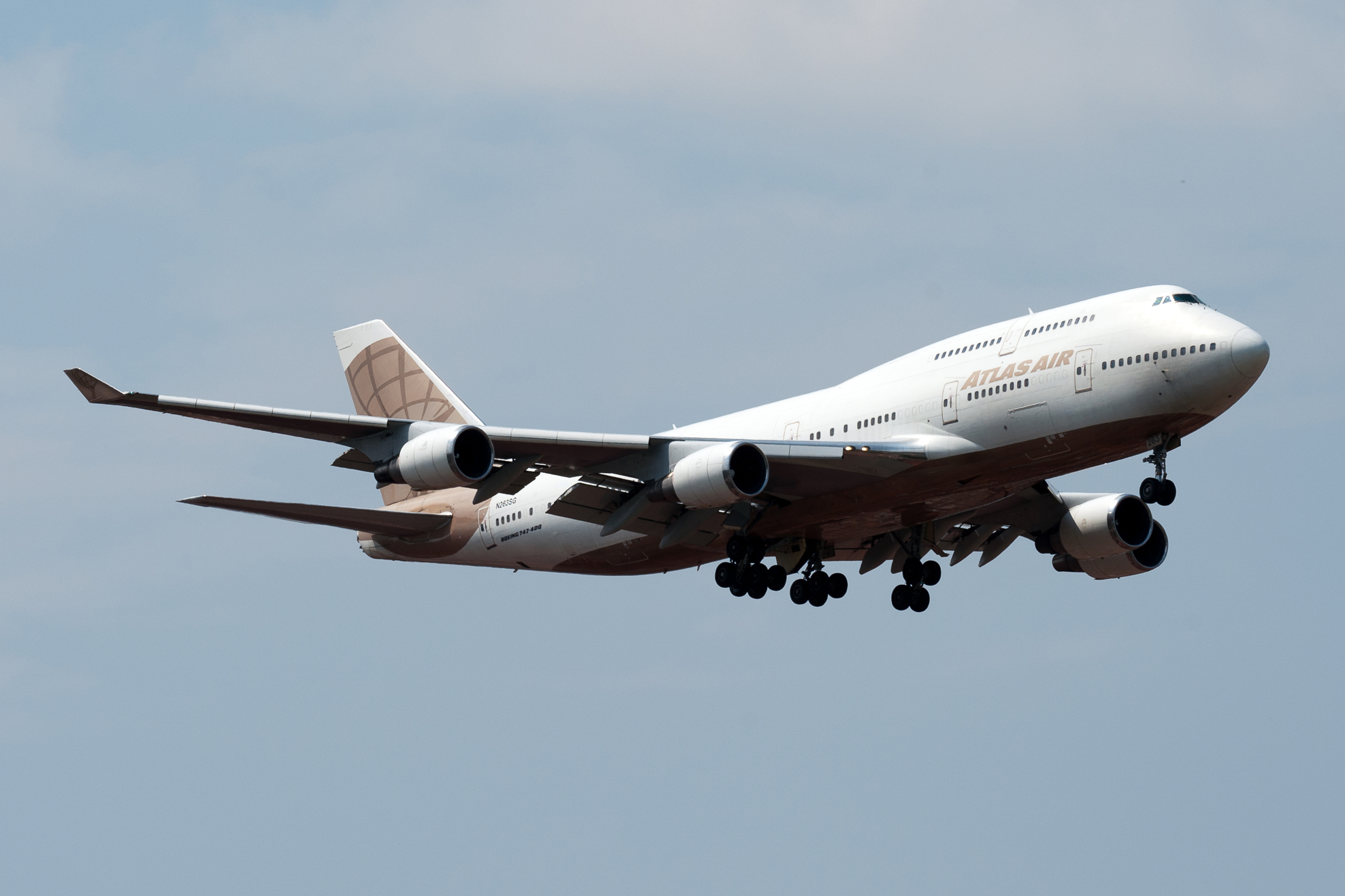Il 747-400 Atlas vi augura BUONE VACANZE!
