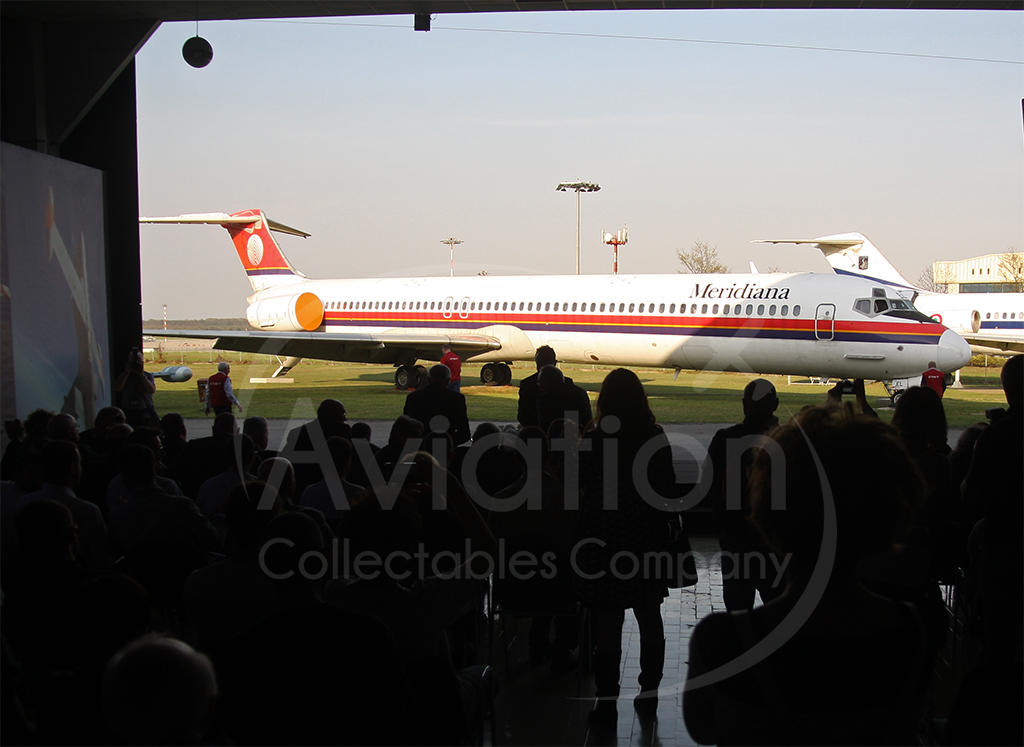 Grande festa per la presentazione ufficiale dell’MD-82 I-SMEL a Volandia