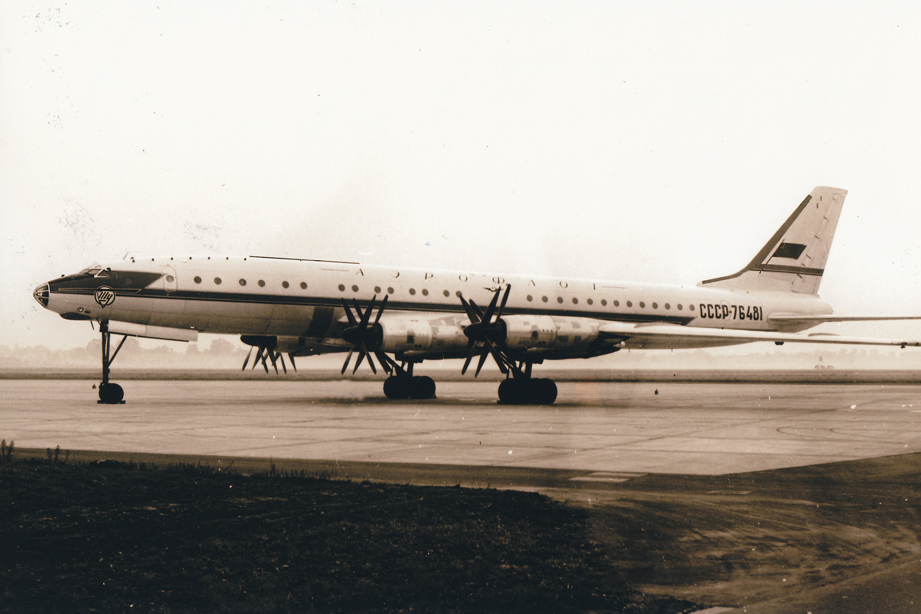 Il record del Tu-114